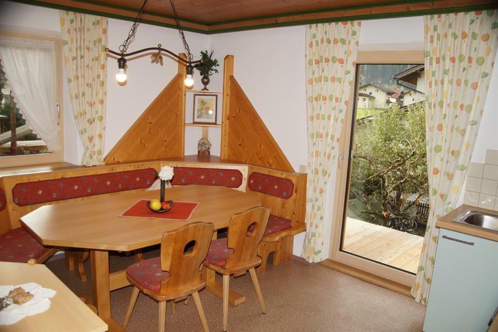 Apartment Rauch Zell am Ziller Exteriör bild